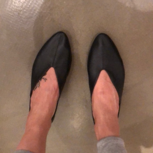 Zara Trafaluc black leather flats